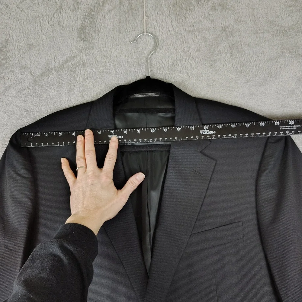 Corneliani Mens Sport Coat 2-Button Blazer Black Stripe Texture‎ 42R Italy Made